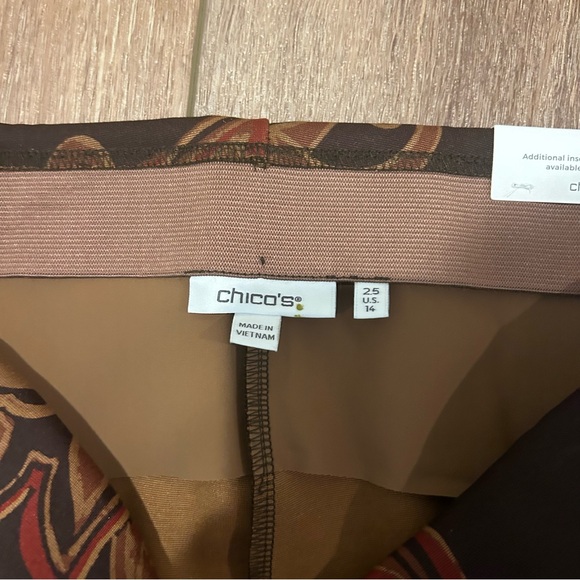Chicos Juliet So Sliming Pant - Picture 4 of 11